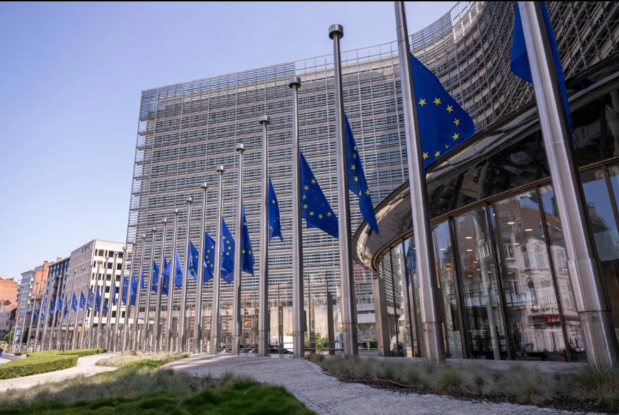 European Union Begins Enforcing Landmark AI Act, Reshaping Global Artificial Intelligence Industry