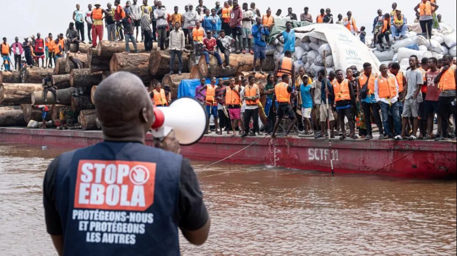 Passenger Boat Intercepted Near Kinshasa as More Than 300 People Face Emergency Ebola Screening