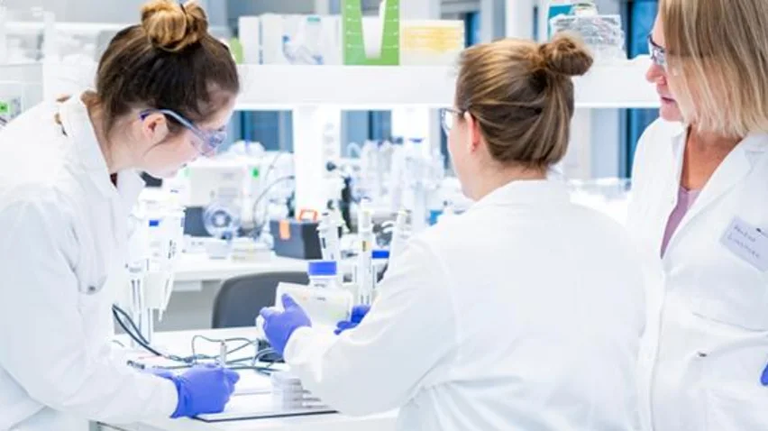AstraZeneca and Bristol Myers Squibb Explore Potential US$400 Billion Merger