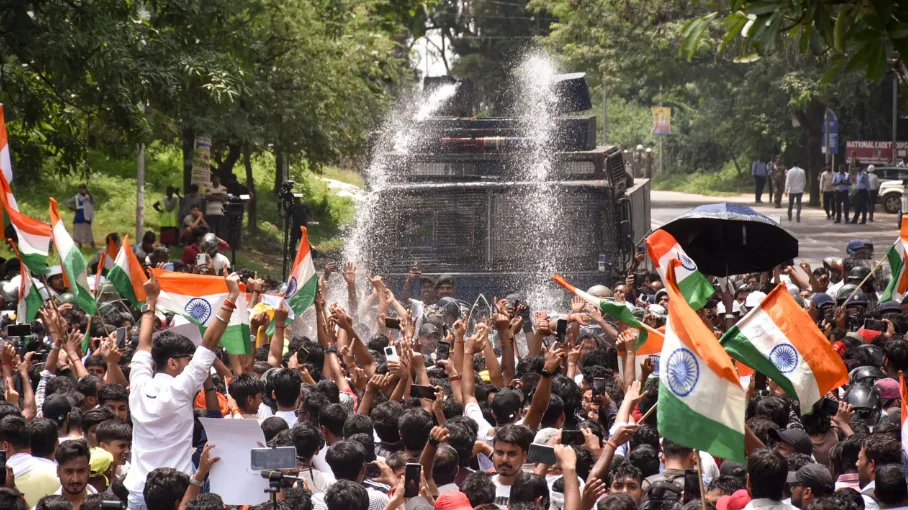 Dreams Meet Tear Gas as Thousands of Indian Job Seekers March on Jharkhand’s Assembly