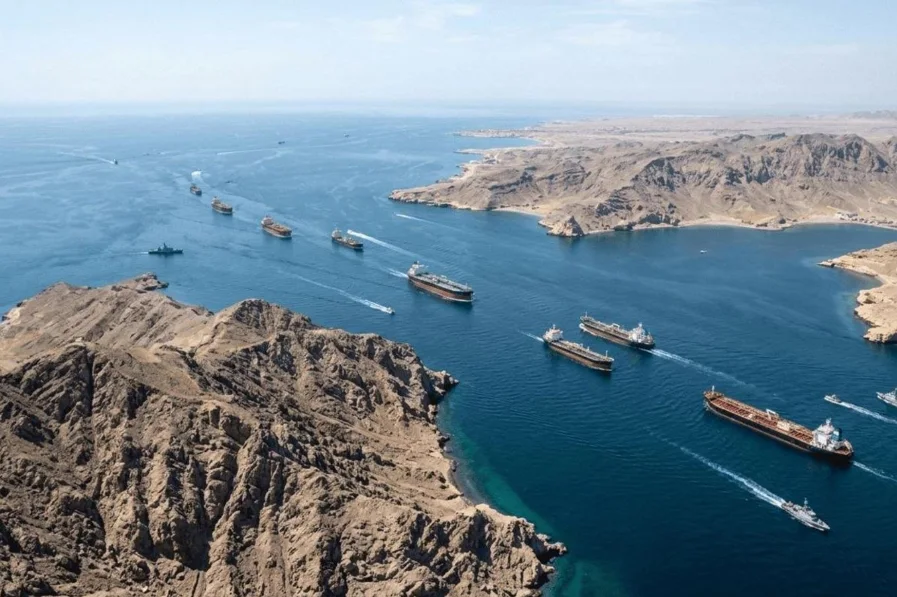 Two Oil Tankers Reportedly Attacked Near Strait of Hormuz, Raising Fears for Global Energy Supplies
