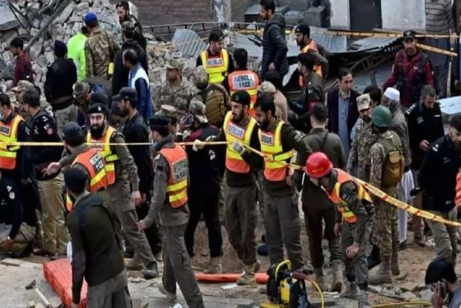 Suicide Bombing at Anti-Militant Rally in Pakistan Kills at Least 14