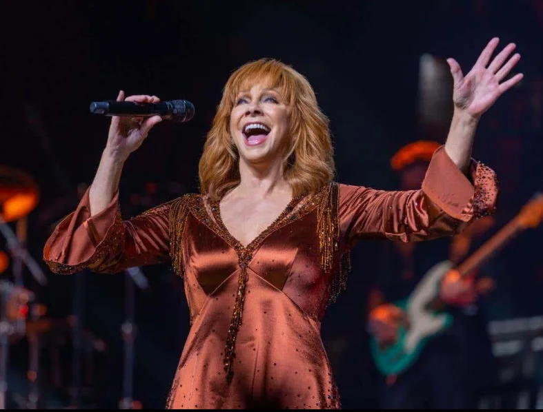 Reba McEntire Surprises Fans With New EP and Concert Special Announcement